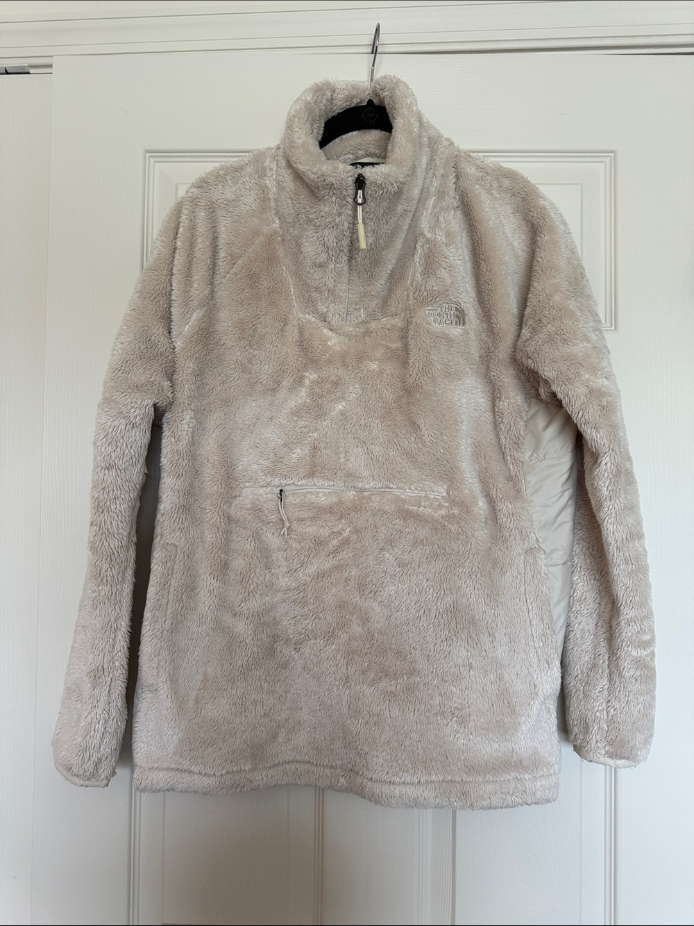 The North Face Women's Osito 1/4 Zip Pullover